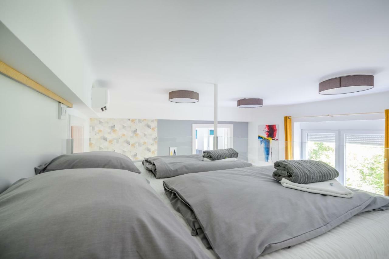 Bpr Color Fusion Home With A/C Budapest Exterior photo